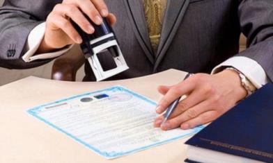 Mua bán nhà đất bằng hợp đồng ủy quyền có phải nộp thuế không?