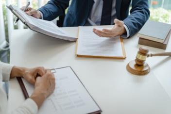 Công chứng mua bán nhà đất khi có tranh chấp thừa kế