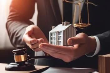 Công chứng viên có cần ký trực tiếp khi công chứng mua bán chung cư không?