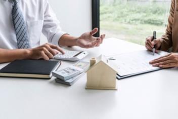 Phí công chứng văn bản phân chia di sản thừa kế theo quy định mới nhất