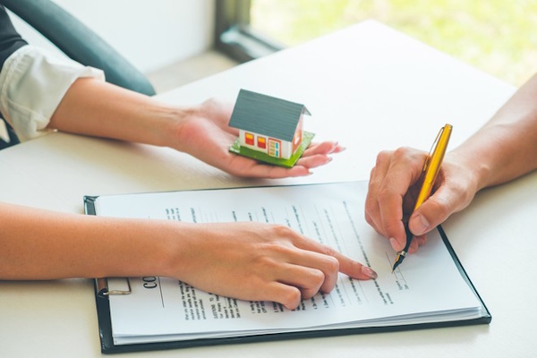 Nơi ký hợp đồng mua bán nhà đất