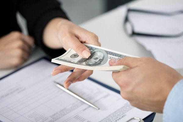 Phí công chứng bằng tốt nghiệp