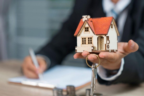 Công chứng mua bán nhà đất khi có bên thứ ba liên quan