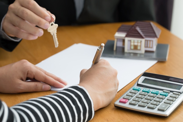 Công chứng mua bán nhà đất khi đất thuộc diện quy hoạch treo