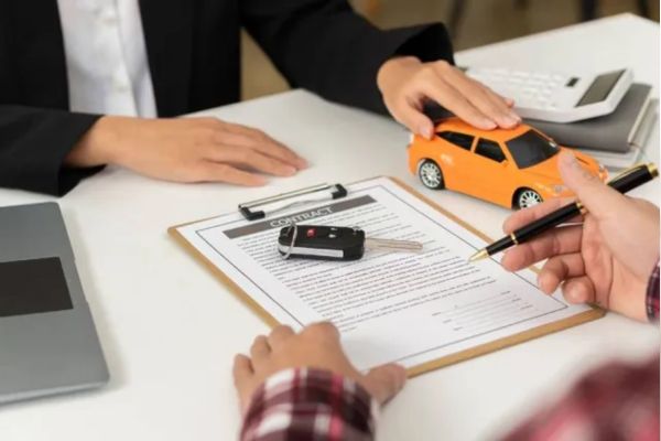 Công chứng hợp đồng mua bán Ô tô - Xe máy