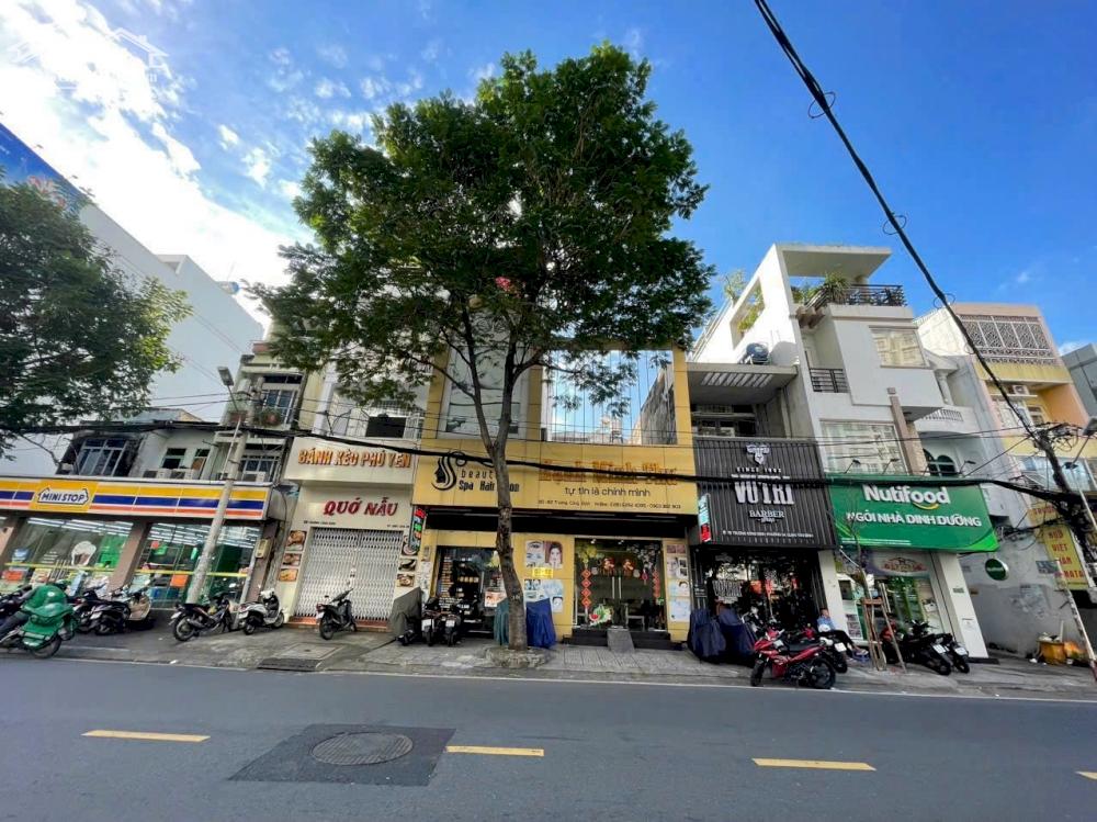 văn phòng công chứng Hoàng Hưng 